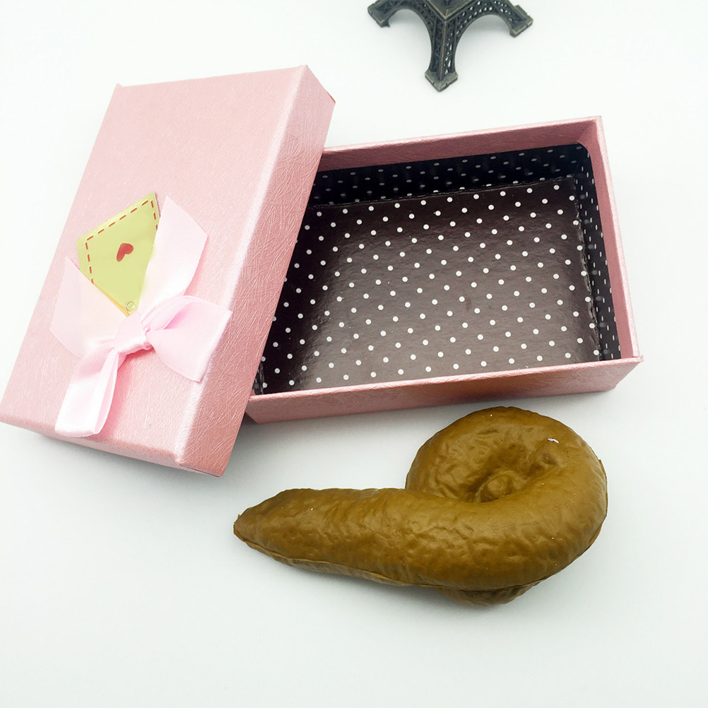 Realistyczny sztuczny kukułek  – Fake Poop Gag Gift recenzja i cena